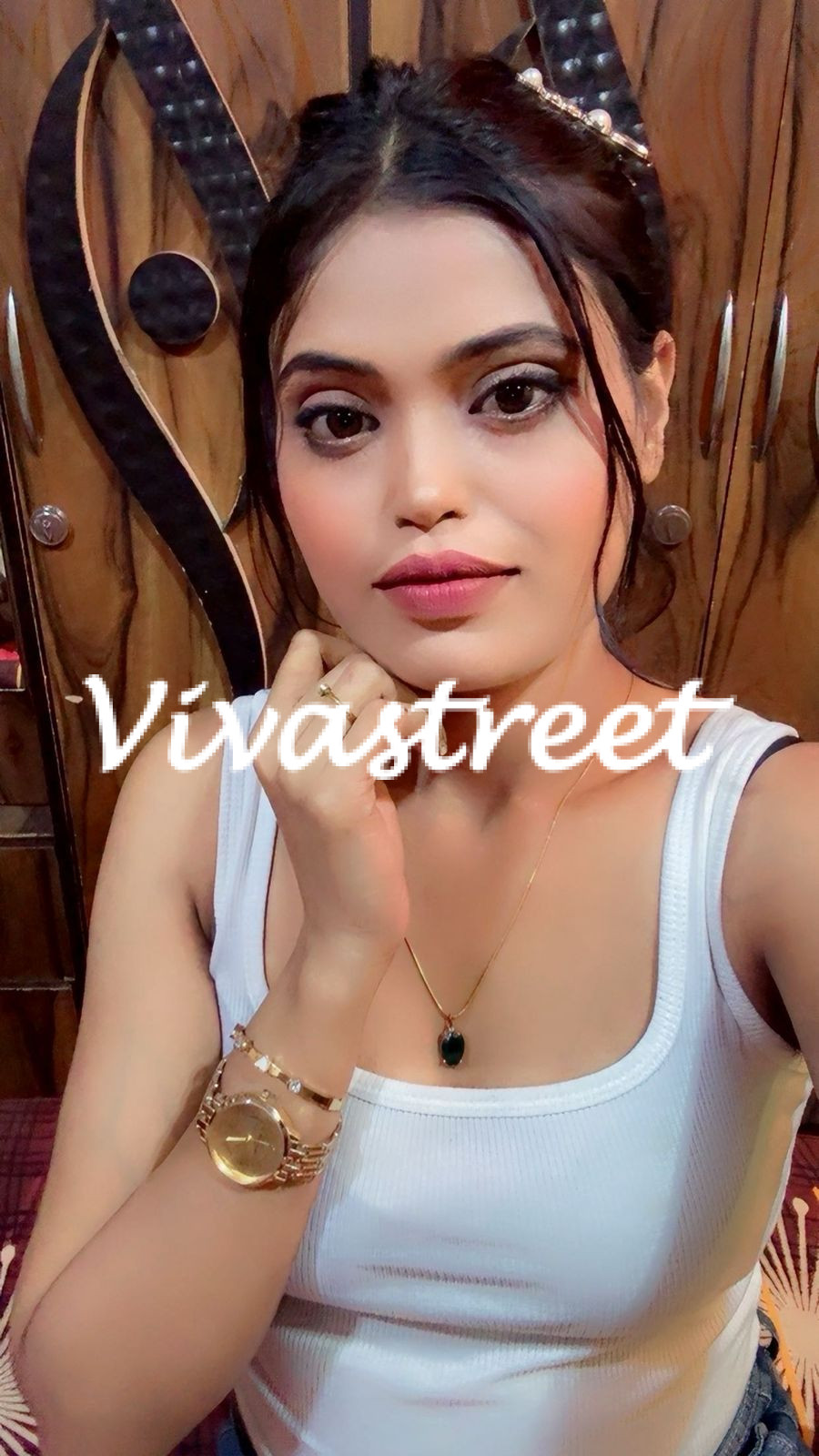 Varanasi’s Top Call Girls and Escorts Classifieds – Luxury Companionship, Private Meetings & Reliable 24-Hour Service