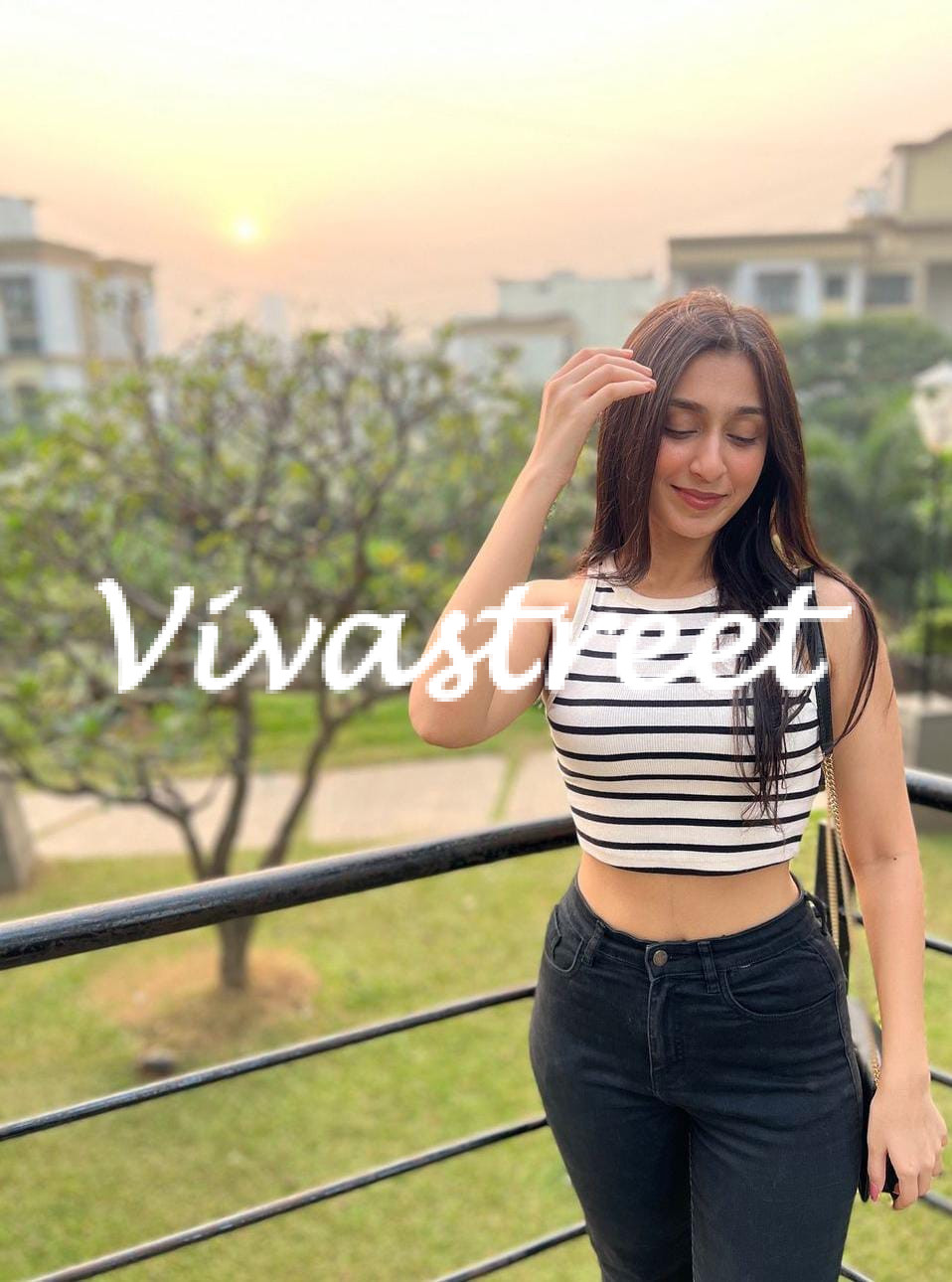 Professional Female Escorts Chandigarh Providing Companionship for Dinner Dates Parties and Private Hotel Sessions Content: