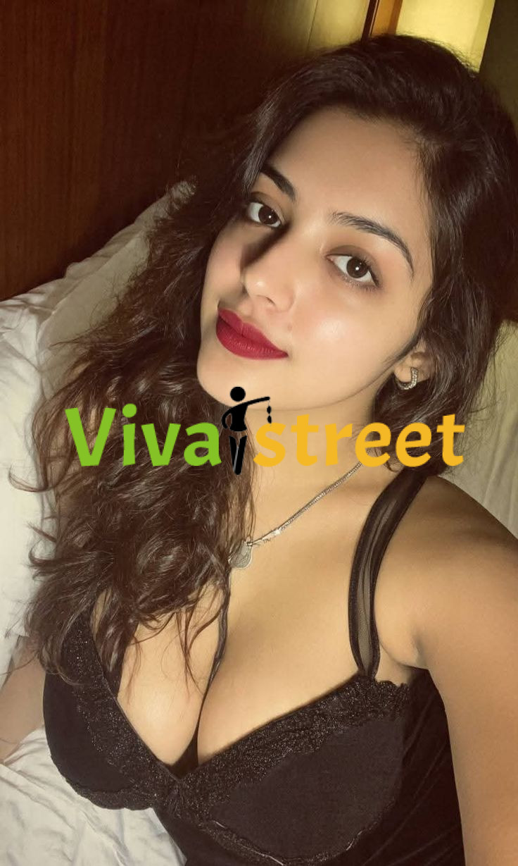 Hot giral live video call service start